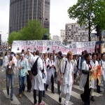 Manifestation des tudiants en mdecine  Paris le 6 avril 2005 photo n9 