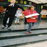 Manifestation contre le chmage et la prcarit le 8 octobre 2003 photo n80 