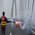 Action des cheminots sur le pont de Normandie le 12 juin 2018 photo n7 