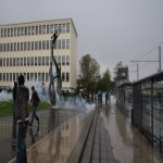 Barricades et affrontements avec la police devant l'universit le 28 avril 2009 photo n189 